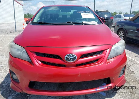 2011 Toyota Corolla S z USA, uszkodzony, nr VIN 2T1BU4EE0BC718522